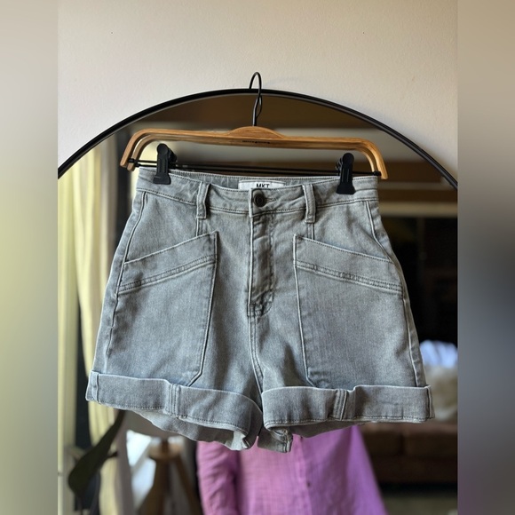 MKT STUDIO | high rise denim shorts | size (euro 34- 13.5 inch waist lying flat) - Picture 3 of 6